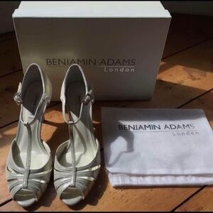 Benjamin Adams Blake Gold Rhinestone T-Bar Heels Size 7